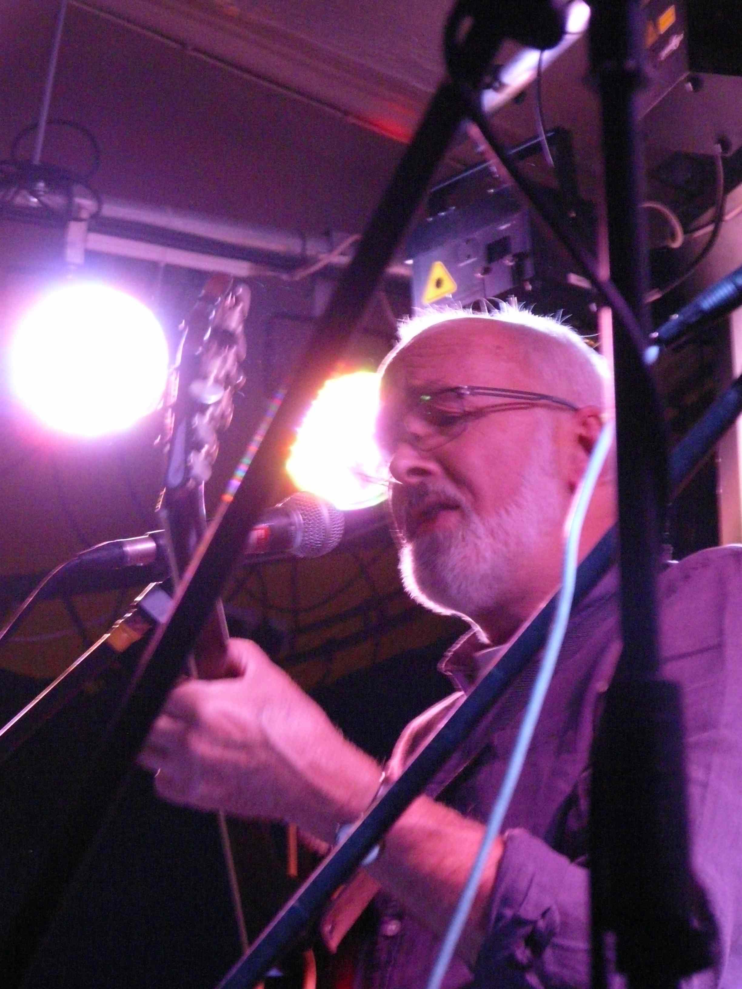 Dave Howells