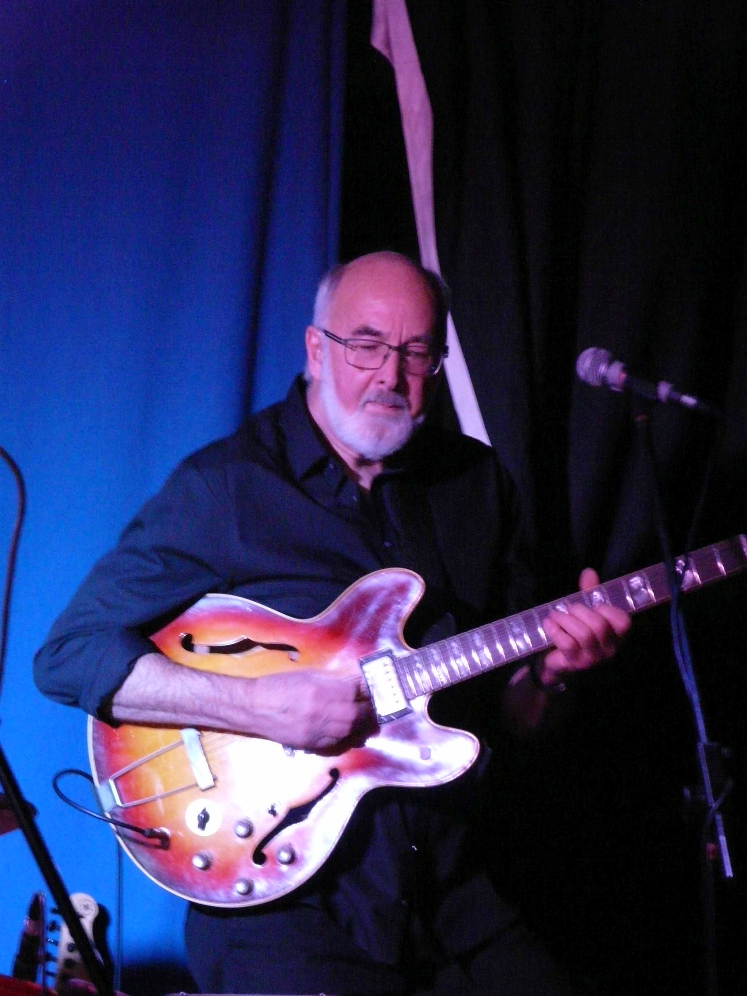 Dave Howells